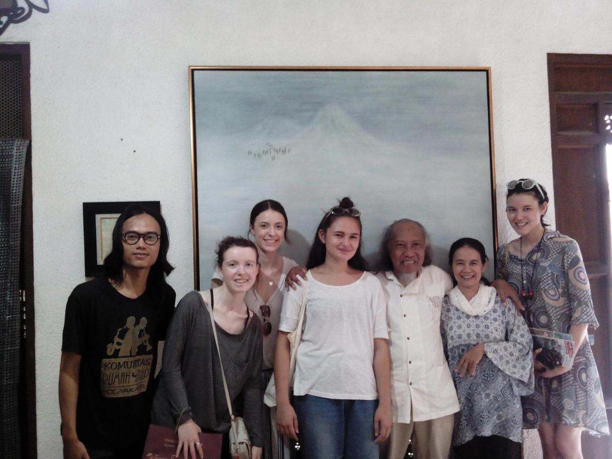 Posnya Seni Godod Art Gallery & Homestay Yogyakarta Luaran gambar